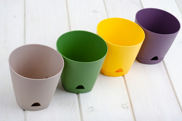 V. The Importance of Plastic Injection Molding in Common Consumer Goods